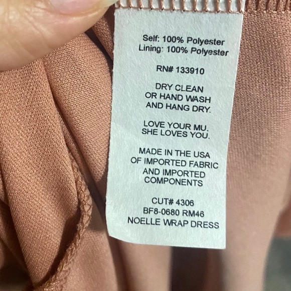 Show me your mumu Noelle Flutter Wrap Dress size L - Picture 6 of 8